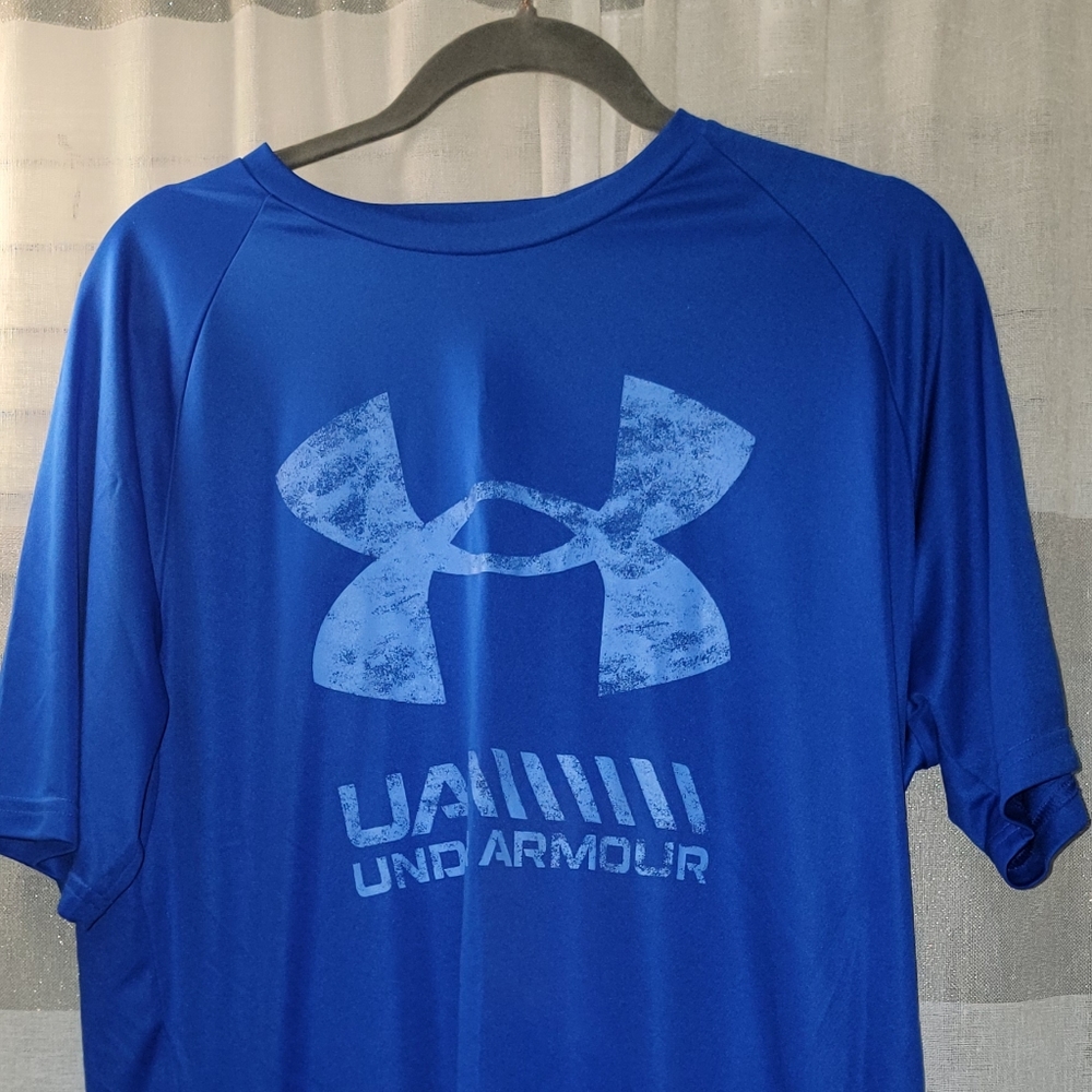 Boys youth under armour polyester shirt